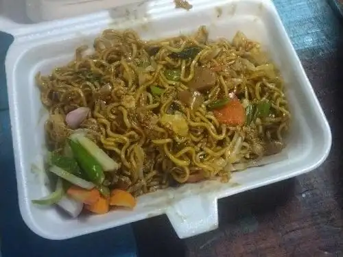 Nasgor Kampus, Setiabudi