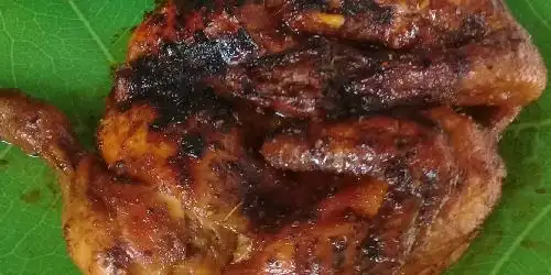 Ayam Bakar Mas Aris 96, Pesut Raya