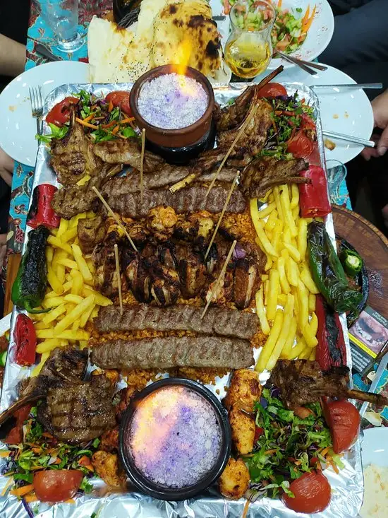Behzadem Cafe & Restaurant'nin yemek ve ambiyans fotoğrafları 52