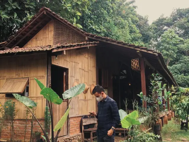 Gambar Makanan Rumah Kopi Ranin 10