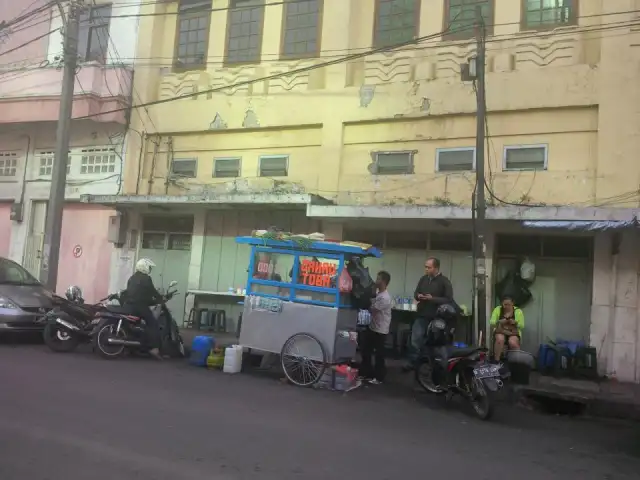 Gambar Makanan Mie Danau Toba 4