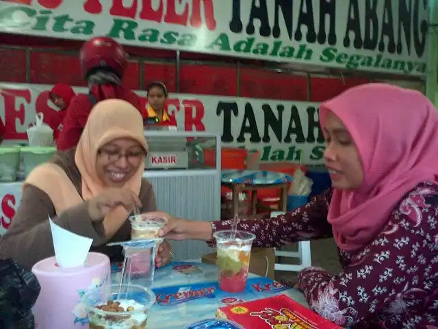 Gambar Makanan Es Teler Tanah Abang (BTP) 9