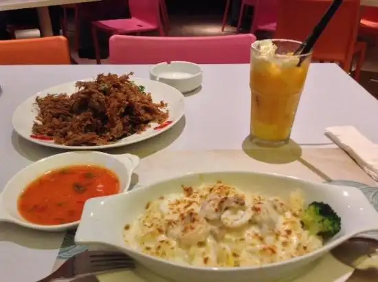 Gambar Makanan Hong Kong Cafe 18