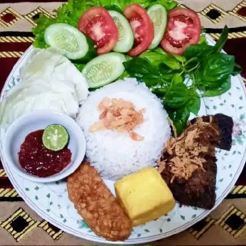 Gambar Makanan Warteg Dadi Mulyo, Taman Sari 12