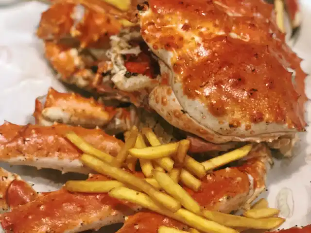 LobsterCrab & Burger (Krusty J'Crab) Food Photo 3