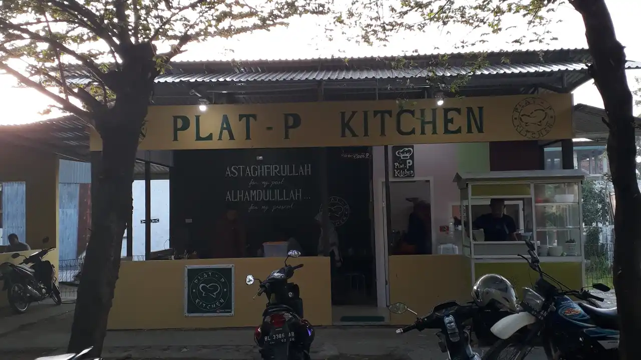Plat P Kitchen