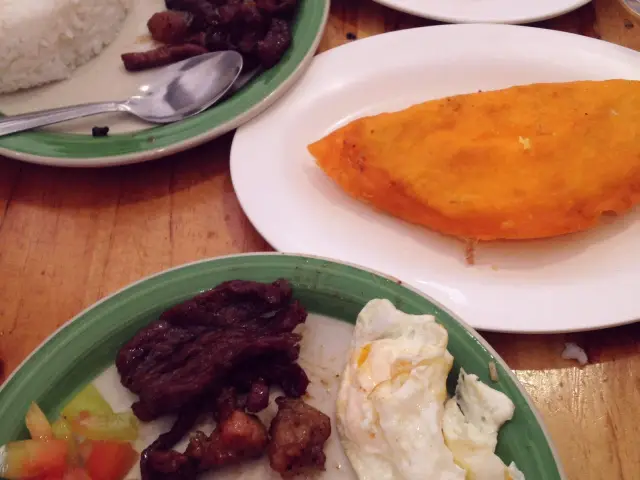 Fariñas Ilocos Empanada Food Photo 18
