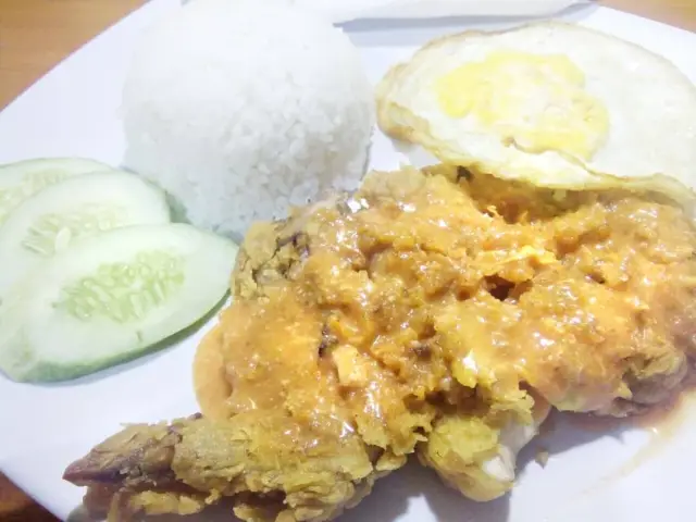 Gambar Makanan Ayam Geprek Mbok Judes 2