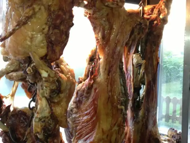 Kuzu Sofrası Kuyu Kebabı'nin yemek ve ambiyans fotoğrafları 11