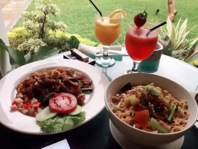 Gambar Makanan Casa Loma Resto & Lounge 17