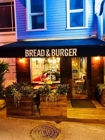 Bread and Burger'nin yemek ve ambiyans fotoğrafları 1