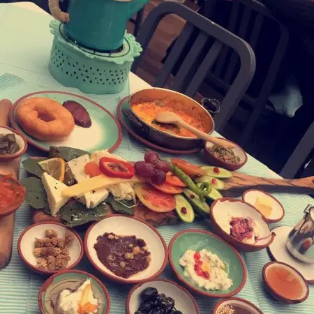 Çeşme Bazlama Kahvaltı'nin yemek ve ambiyans fotoğrafları 80