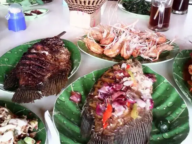 Gambar Makanan Telaga Seafood 10