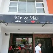 Mr. &amp; Ms. Cafe Food Photo 13
