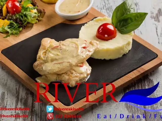 River Cafe'nin yemek ve ambiyans fotoğrafları 5