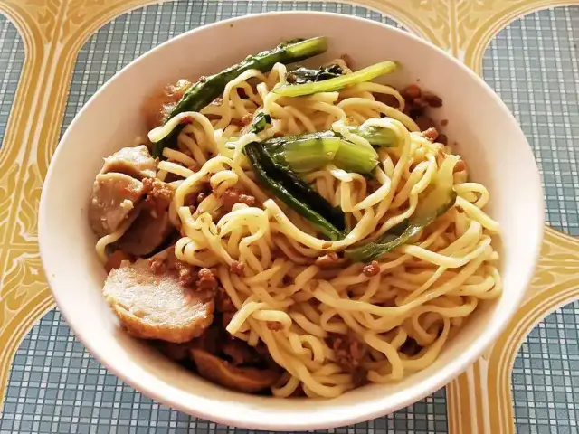 Gambar Makanan Bakmi Itjong 10