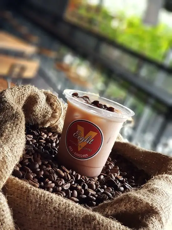 Gambar Makanan V8 Kitchen & Coffee 14