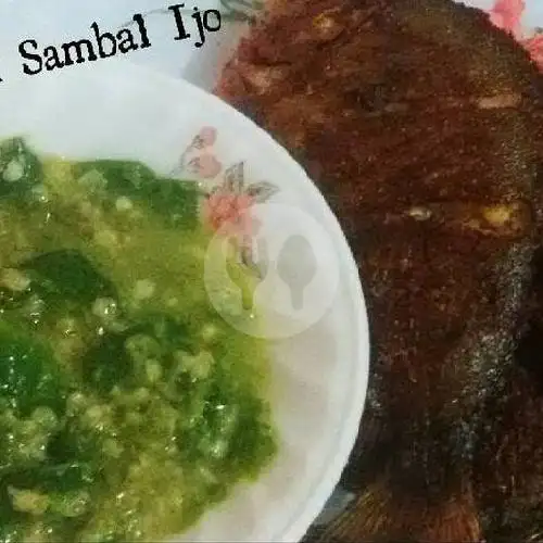 Gambar Makanan Ayam Penyet Sambel Ijo Syarif 4