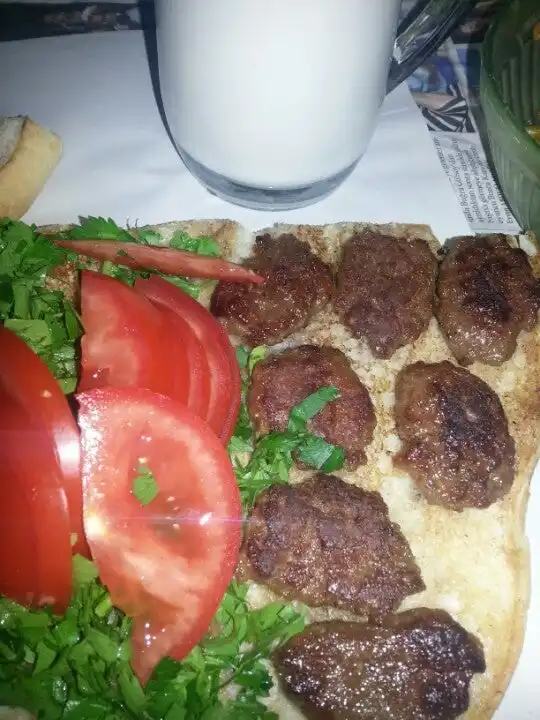 Köfteci Muhtar'nin yemek ve ambiyans fotoğrafları 6