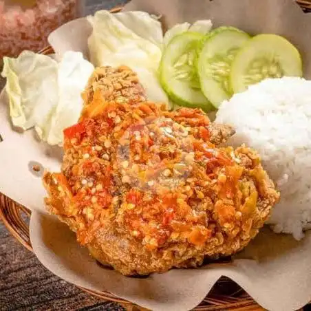 Gambar Makanan Ayam Geprek Hotbeng Tipulu, Tipulu Kendari Barat 1