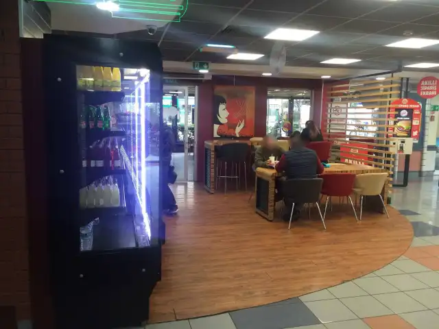 Burger King Cafe'nin yemek ve ambiyans fotoğrafları 4