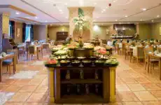 Rumeli Restoran - The Green Park Hotel Merter'nin yemek ve ambiyans fotoğrafları 5