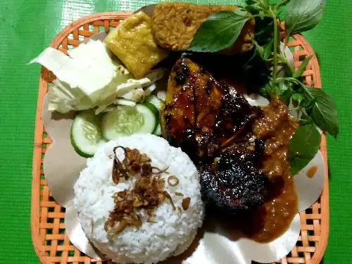 Ayam Bakar Cahya, Mampang