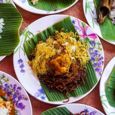 KEDAI NASI AMBENG