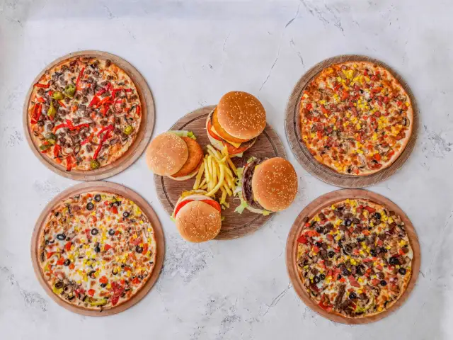 Prestij Pizza & Burger'nin yemek ve ambiyans fotoğrafları 1