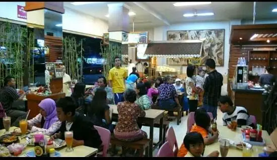 Gambar Makanan Cafe Soto Semarang 5