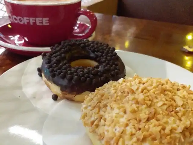 J.CO Donuts & Coffee Food Photo 1