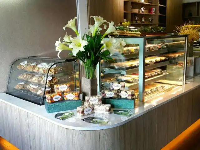 Gambar Makanan Eat 'n Treat Patisserie 15