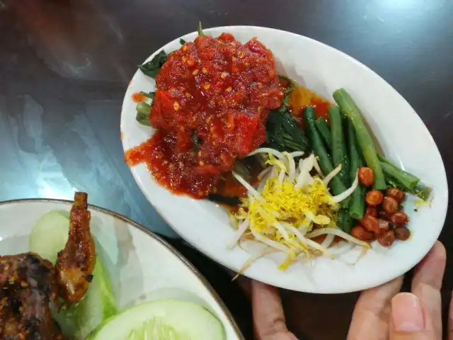 Gambar Makanan Ayam Taliwang Lima Rasa 7