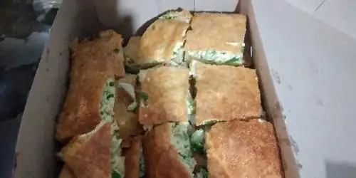 Hollywood Martabak Terang Bulan A. Yani Km 2