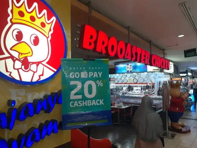 Gambar Makanan Brooaster Chicken 7