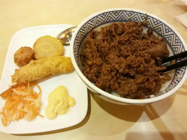 Gambar Makanan Yoshinoya (吉野家) 10
