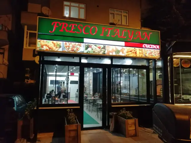 Fresco İtalyan'nin yemek ve ambiyans fotoğrafları 3