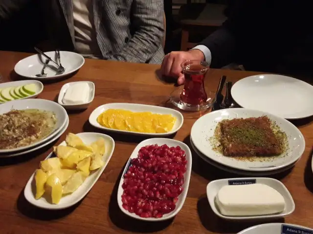 Adana İl Sınırı Ocakbaşı'nin yemek ve ambiyans fotoğrafları 14