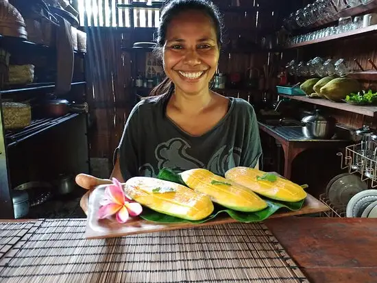 Gambar Makanan Dapur Tara Flores Restaurant 6