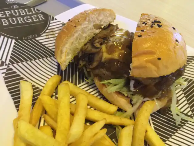 Gambar Makanan The Republic of Burger 18