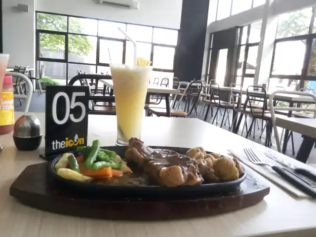 Gambar Makanan the icon grill steak 3