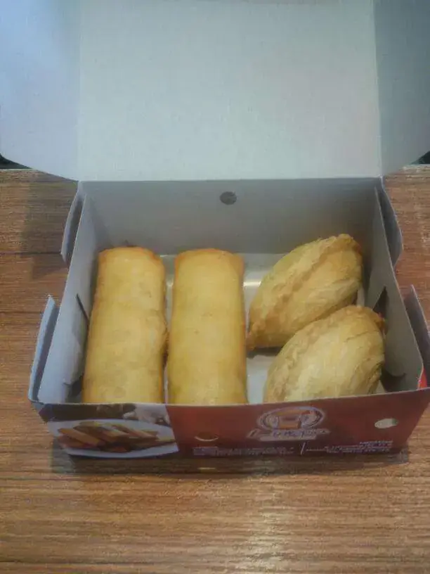 Gambar Makanan Lumpia Sulawesi 16