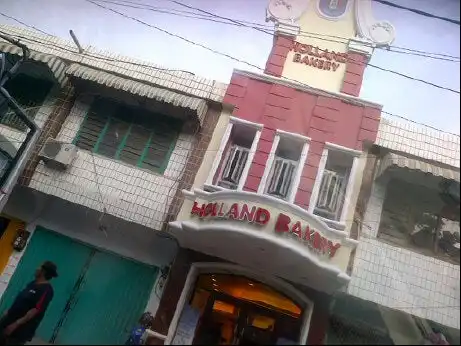 Gambar Makanan Holland Bakery 8