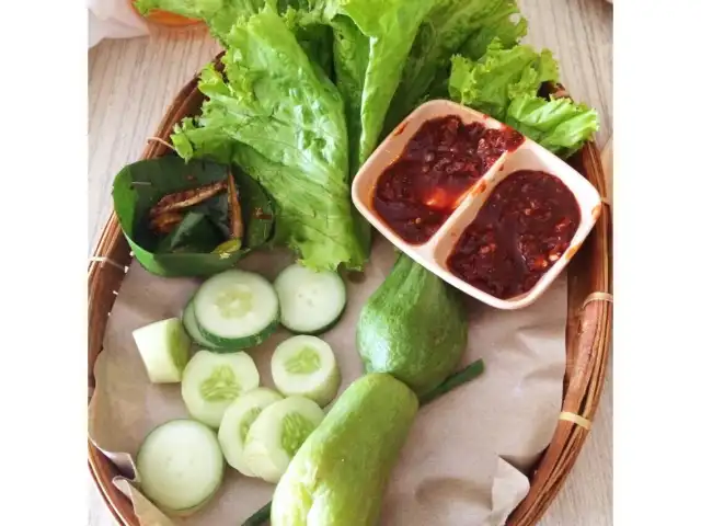 Gambar Makanan Warung Nasi Ampera 5