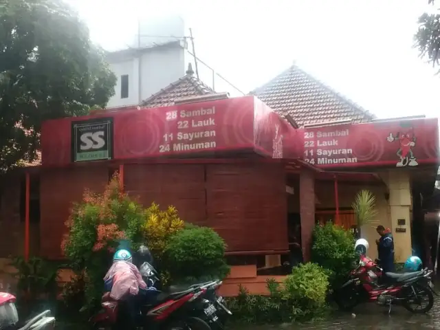 Gambar Makanan Waroeng SS (Spesial Sambal) 4