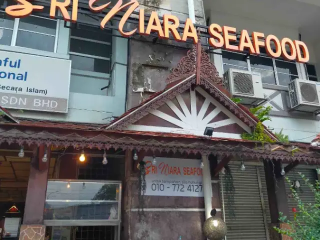 Sri Niara Seafood Restaurant