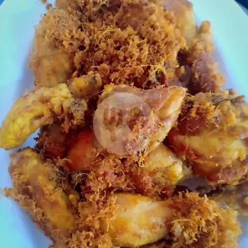 Gambar Makanan Nasi Kuning Warung Muslim, Diponegoro 13