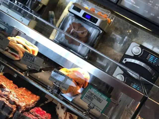 Starbucks'nin yemek ve ambiyans fotoğrafları 39
