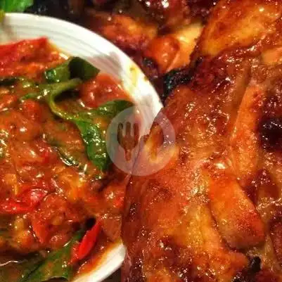Gambar Makanan Nasi Goreng Seafood & Ayam Bakar Ibu Yani 2