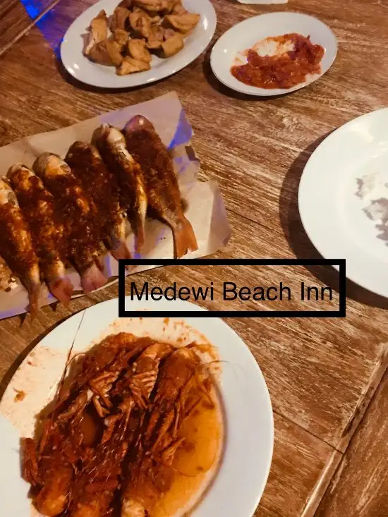 Gambar Makanan Medewi Beach Inn Restaurant 9